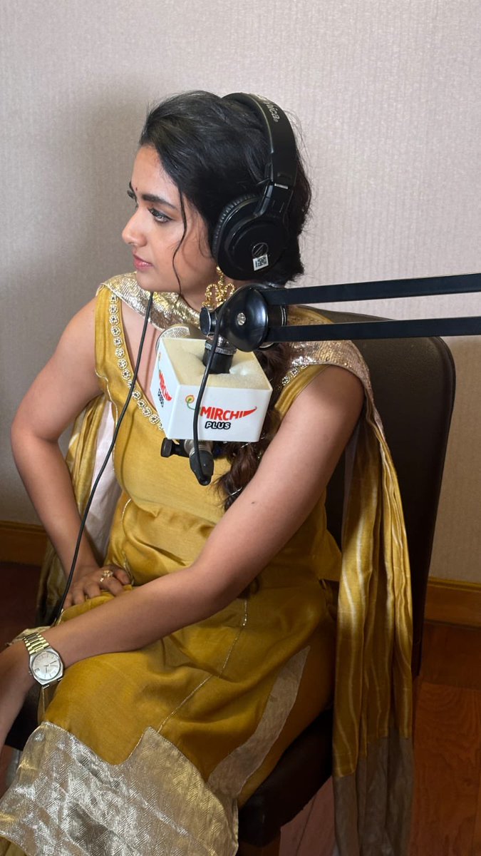 🎬🎞Filmywood 🍿📽 (@filmy_wood) on Twitter photo Rj Keerthy Suresh it is 😇
Stay tuned to Radio Mirchi to know more ⚡️
Raghu Thatha in cinemas from August 15th.
<a href="/KeerthyOfficial/">Keerthy Suresh</a> <a href="/hombalefilms/">Hombale Films</a>
#VijayKiragandur <a href="/sumank/">Suman Kumar</a> <a href="/vjsub/">vijay subramaniam</a> <a href="/rhea_kongara/">rhea_kongara</a> <a href="/RSeanRoldan/">Sean Roldan</a> <a href="/durgeshprsingh/">Durgesh Pratap Singh</a> <a href="/yaminiyag/">Yamini Yagnamurthy</a> <a href="/editorsuresh/">T.S.Suresh</a> <a href="/tejlabani/">Ramcharantej Labani</a> <a href="/mdeii/">ஆனந்த் கிருஷ்ணமூர்த்தி / Anand Krishnamoorthi</a> <a href="/siva_amstudios/">Sivakumar S</a> Rj Keerthy Suresh it is 😇
Stay tuned to Radio Mirchi to know more ⚡️
Raghu Thatha in cinemas from August 15th.
<a href="/KeerthyOfficial/">Keerthy Suresh</a> <a href="/hombalefilms/">Hombale Films</a>
#VijayKiragandur <a href="/sumank/">Suman Kumar</a> <a href="/vjsub/">vijay subramaniam</a> <a href="/rhea_kongara/">rhea_kongara</a> <a href="/RSeanRoldan/">Sean Roldan</a> <a href="/durgeshprsingh/">Durgesh Pratap Singh</a> <a href="/yaminiyag/">Yamini Yagnamurthy</a> <a href="/editorsuresh/">T.S.Suresh</a> <a href="/tejlabani/">Ramcharantej Labani</a> <a href="/mdeii/">ஆனந்த் கிருஷ்ணமூர்த்தி / Anand Krishnamoorthi</a> <a href="/siva_amstudios/">Sivakumar S</a>