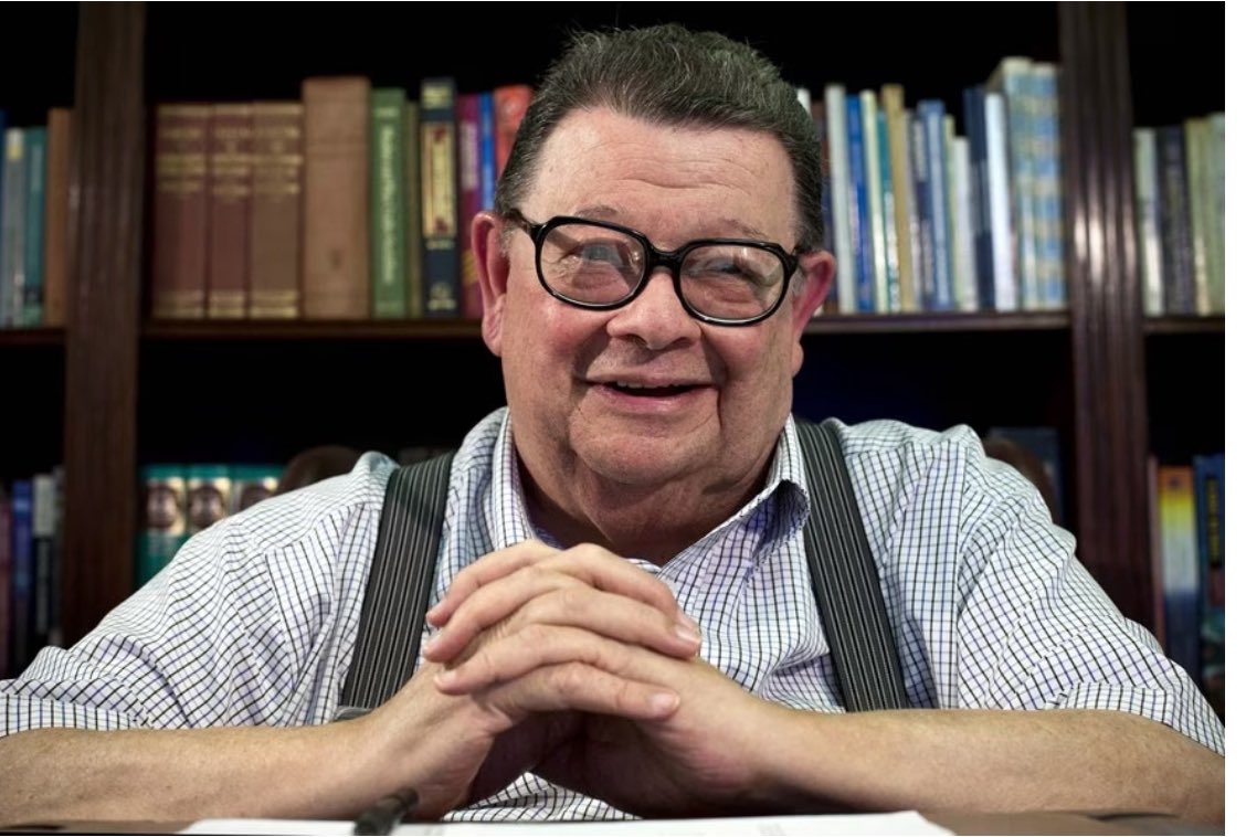 Lamento a morte de Delfim Netto, uma das inteligências mais argutas que conheci e dono de um (bom) humor inigualável.
Certa feita, e me dispenso de revelar sobre quem falávamos, disse-me: “Reinaldo, aprecio a ousadia desse rapaz; ele tem até a pretensão de ser meu inimigo”.
Como