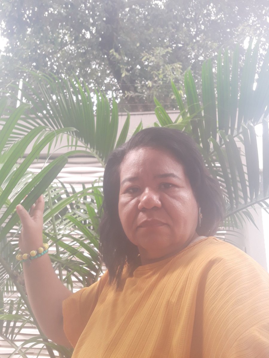 Li3Jailma's tweet photo. Comemorando meus 5.1 com a cara no sol. https://t.co/e6GPPX36be