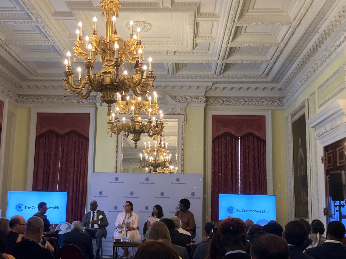 Maurizio Cuttin 🇬🇧🇺🇦 (@cuttinmaurizio) on Twitter photo Delighted to be spending this International #YouthDay 🌍 at Malborough House for a special celebration marking the Commonwealth Youth Council’s 10th anniversary! 🥳
<a href="/UKYA_live/">UK Young Ambassadors</a> | <a href="/ComSecYouth/">Commonwealth Youth</a>| <a href="/natyouthagency/">NYA</a> Delighted to be spending this International #YouthDay 🌍 at Malborough House for a special celebration marking the Commonwealth Youth Council’s 10th anniversary! 🥳
<a href="/UKYA_live/">UK Young Ambassadors</a> | <a href="/ComSecYouth/">Commonwealth Youth</a>| <a href="/natyouthagency/">NYA</a>