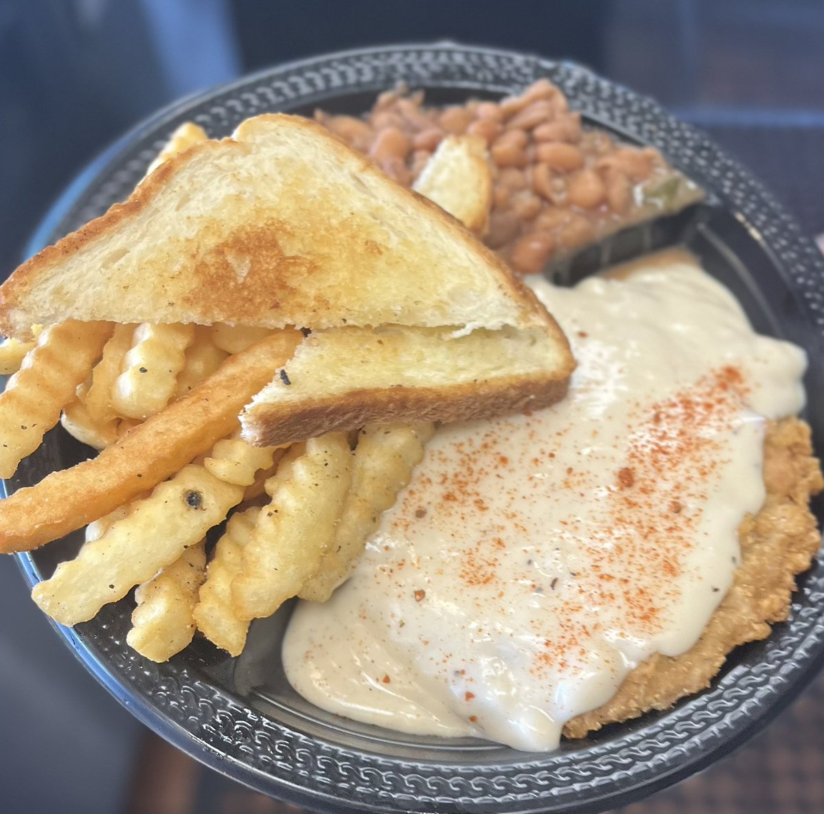 Reds BBQ at 7335 Boat Club Rd. Fort Worth, Texas 76179 has Chciken Fried Steak w/ mashed potatoes and 1 side
#paytheman #madeinhouse #bbqmafia