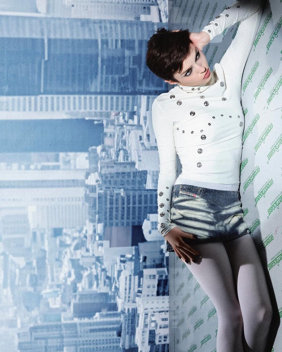 StormModels's tweet image. #MarilouHanriot for #Vmagazine