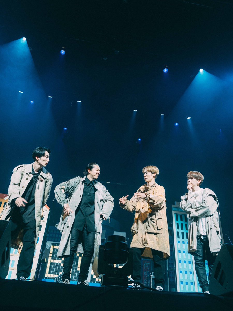 JUNAZUR's tweet photo. SKY-HI 最終公演終了致しました🐥

どの公演も楽しいステージでした😊

公演中も物販でも沢山手を振って頂いてありがとうございます🥹

また一緒に踊りましょう🐥🎵

#skyhitour2024 #BFQ https://t.co/dOUD3FrtGm
