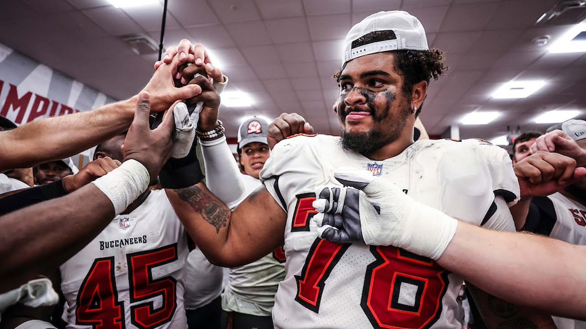 jaheishman's tweet image. Retweet if you think the Bucs will win the NFC South this year! #GoBucs
#WeAreTheKrewe #KingsOfTheSouth