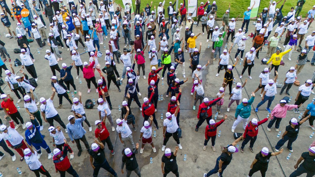 UNFPAMadagascar's tweet photo. Across #Madagascar 🇲🇬, from the bustling streets of #Antananarivo through #Diego to #Tulear, the vibrancy of youth is unmissable!
They are fiercely believing in, and acting towards a future sustained by an educated, health-aware generation.
#IYD2024 #PutYoungPeopleFirst https://t.co/27vNj8bSG5