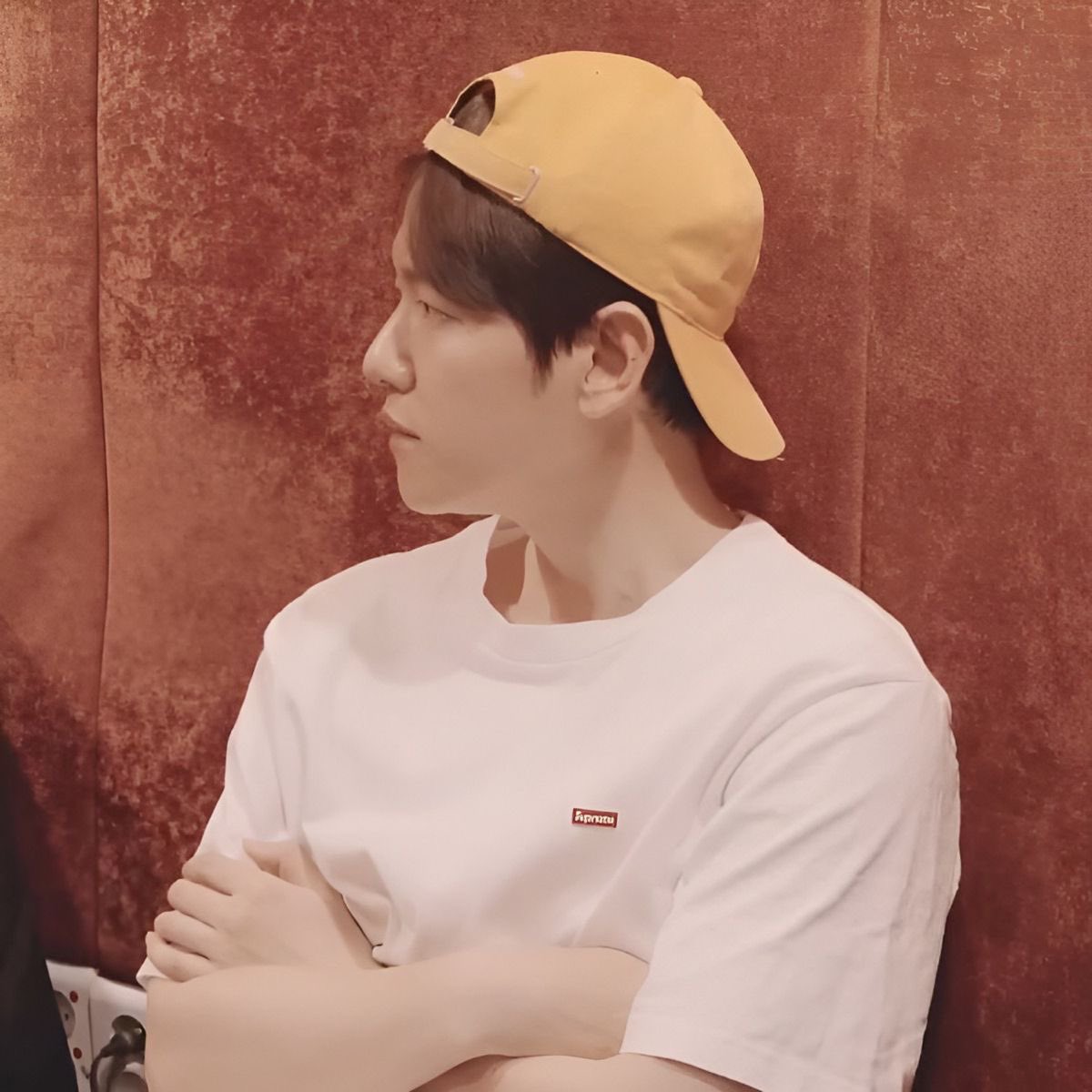 CHANHYUNEE 🍒 tweet media