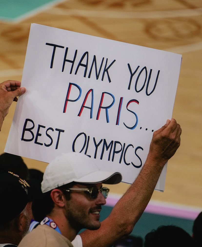 Merci Paris, Merci les Jo de nous avoir permis de passer deux semaines inoubliables à s’aimer à célébrer à admirer les athlètes du monde entier et surtout de nous avoir procurer autant d’émotions 
💙🤍❤️ #JO2024 #Paris2024