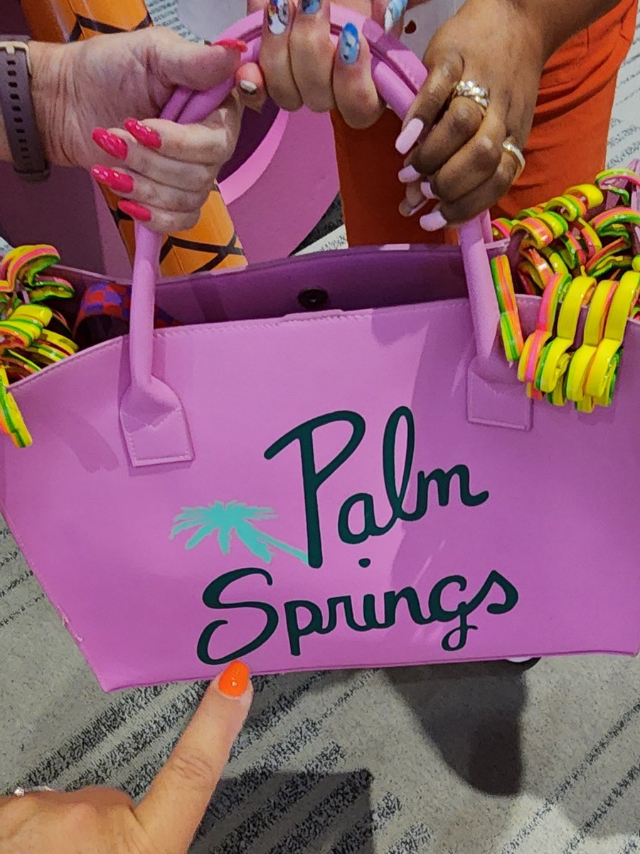 VisitGreaterPS's tweet photo. Greater Palm Springs is at ESTO and ready to represent! Here's to celebrating our destination and everything it offers. 🌴 
@ustravelesto @Hopper #ESTO24 #DestinationDay24 #FindYourOasis https://t.co/d7IlSV8asj