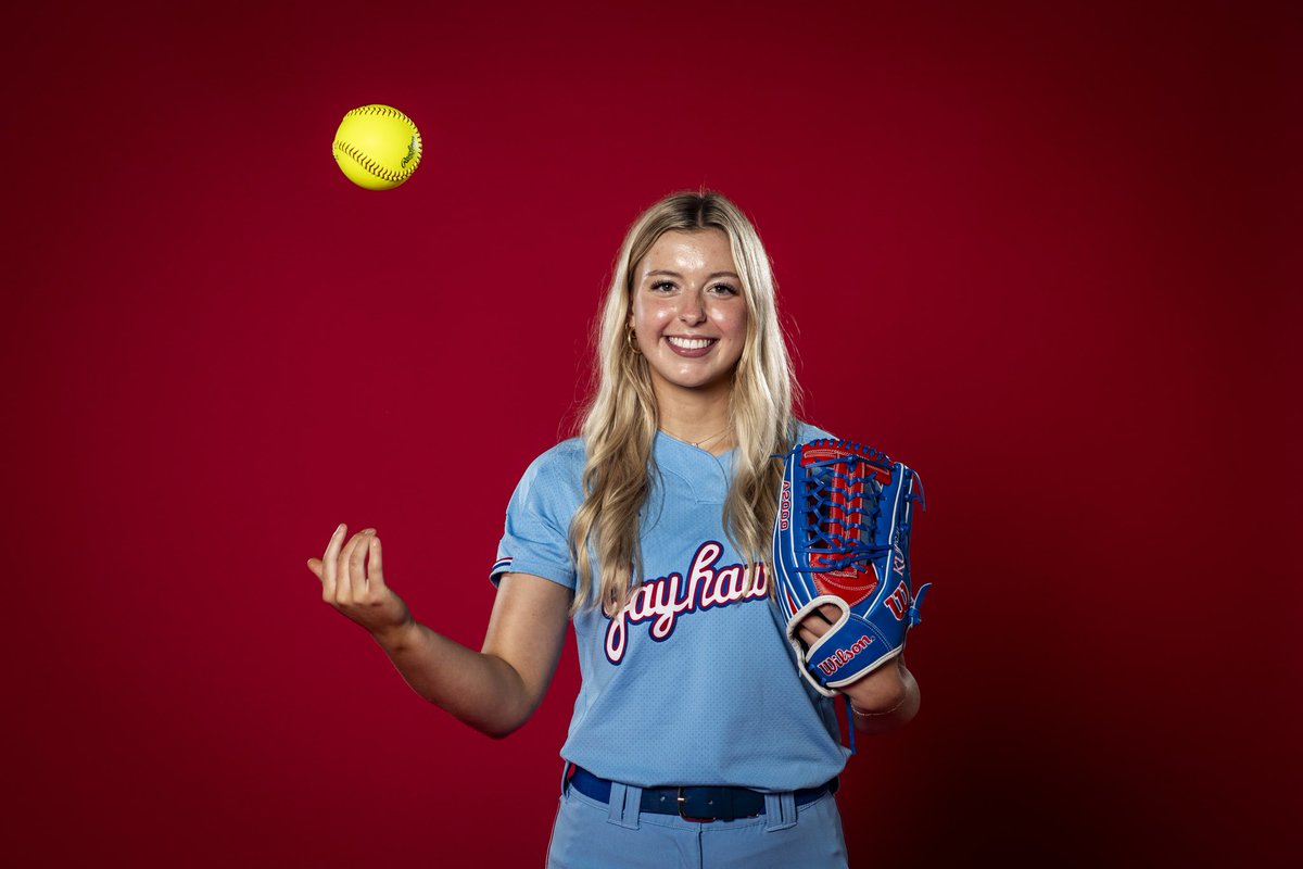 Samantha Claire tweet media