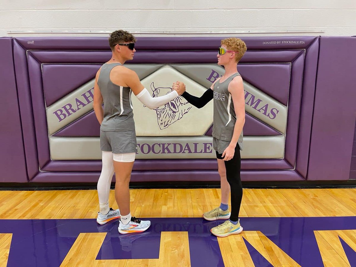 cooper_warrick's tweet photo. Media Day Collab

Let's get this season stared!!
 
#xc #xclife #alwaysrunning #stockdalexc https://t.co/rQiDGaiRZk