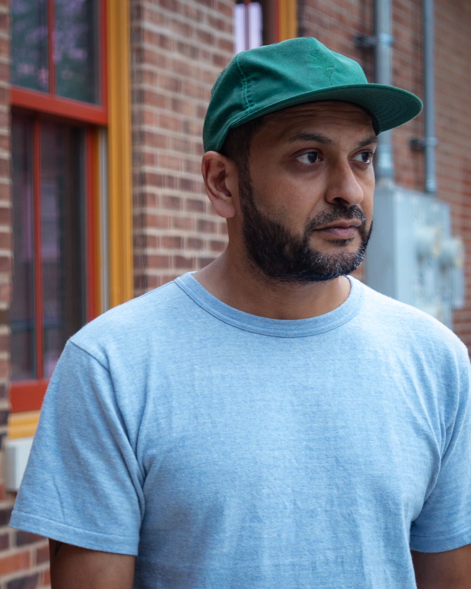 csoutpoststl's tweet image. The Genesis Leaf waxed canvas ball cap by Ginew is built to last for all of your adventures. Each cap is adorned with an oak leaf design, a symbol in Native American culture that captures the values of strength, protection, and a respect for nature. 

bit.ly/leafwaxcanvasb…