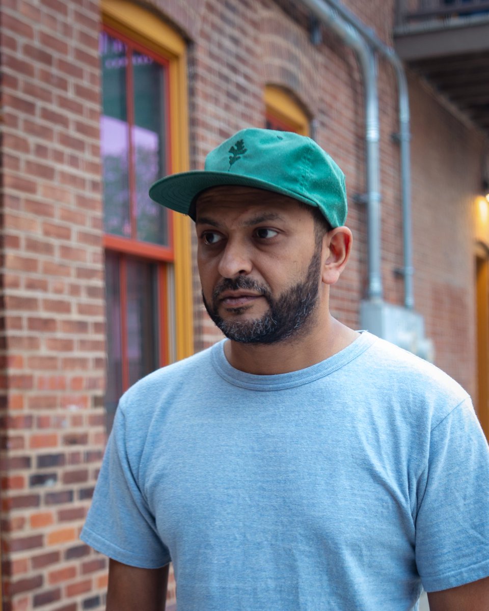 csoutpoststl's tweet image. The Genesis Leaf waxed canvas ball cap by Ginew is built to last for all of your adventures. Each cap is adorned with an oak leaf design, a symbol in Native American culture that captures the values of strength, protection, and a respect for nature. 

bit.ly/leafwaxcanvasb…