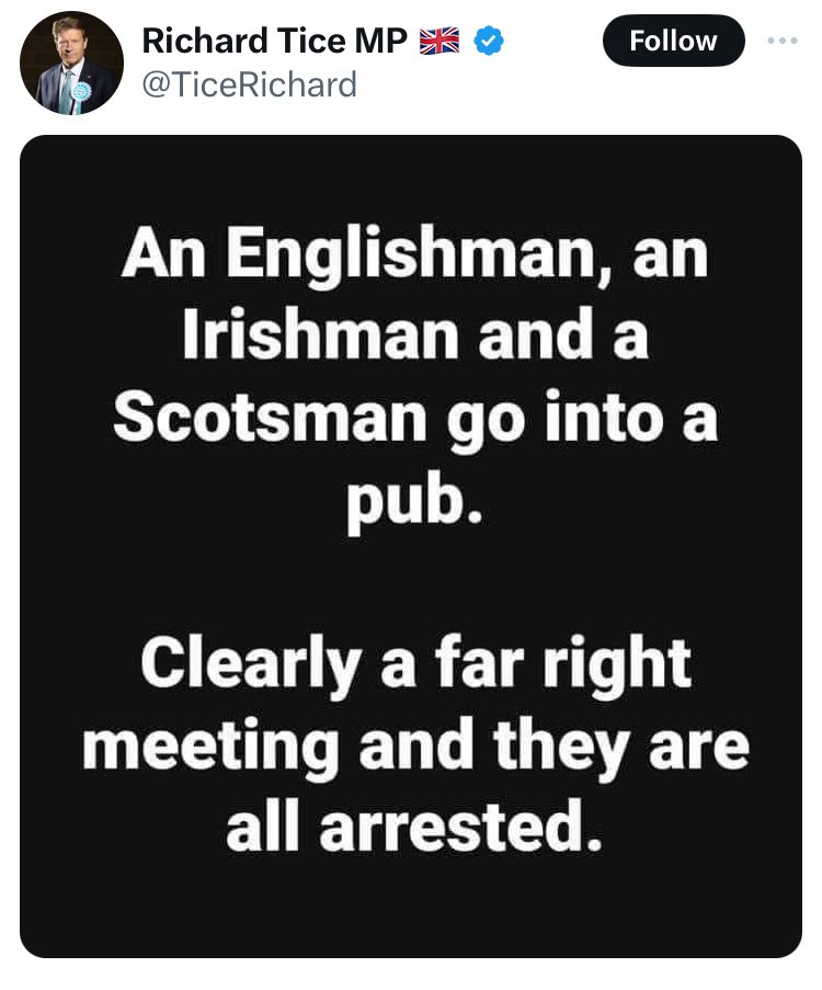 DachshundColin's tweet image. 