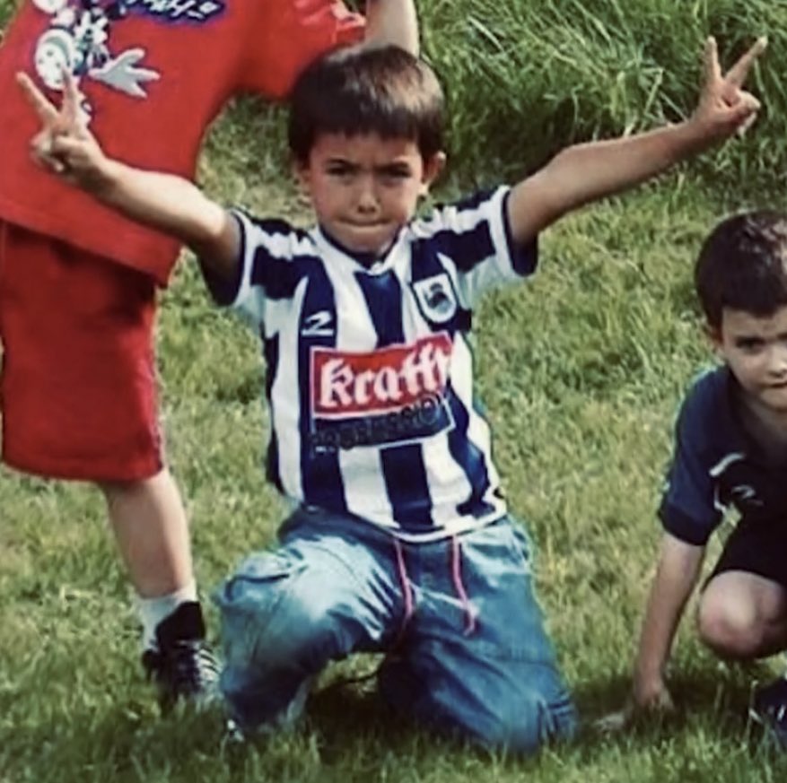 This child, one of the best in his position in the world is now reported to have turned down Barcelona, Arsenal and Liverpool (likely more) to stay at the club he supported his entire life.

Said it before, but I'll say it a million times, Football need more players like Martinxo