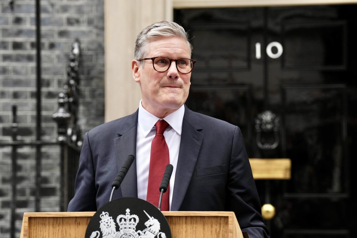 Keir Starmer took on the far-left and won.

He took on the far-right and won.

If you stand for decency and respect, this is your man. ✊🇬🇧