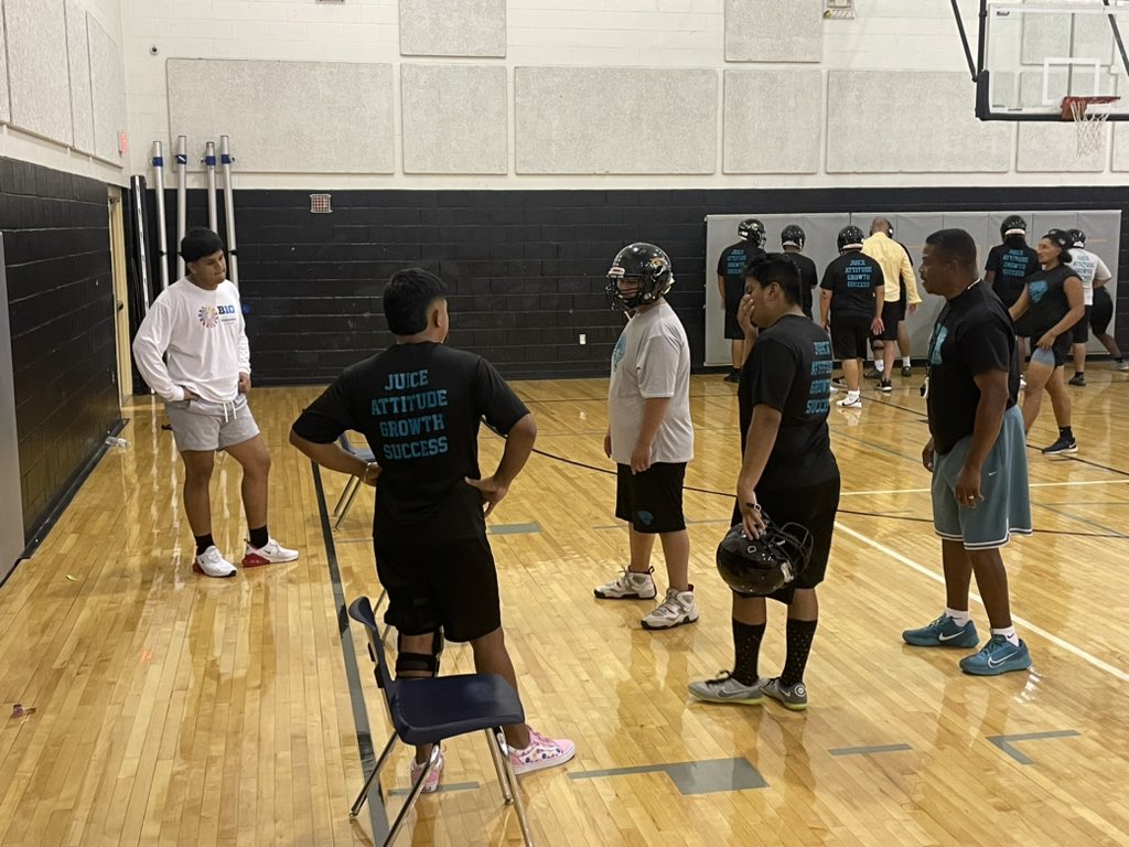 Molina Football tweet media