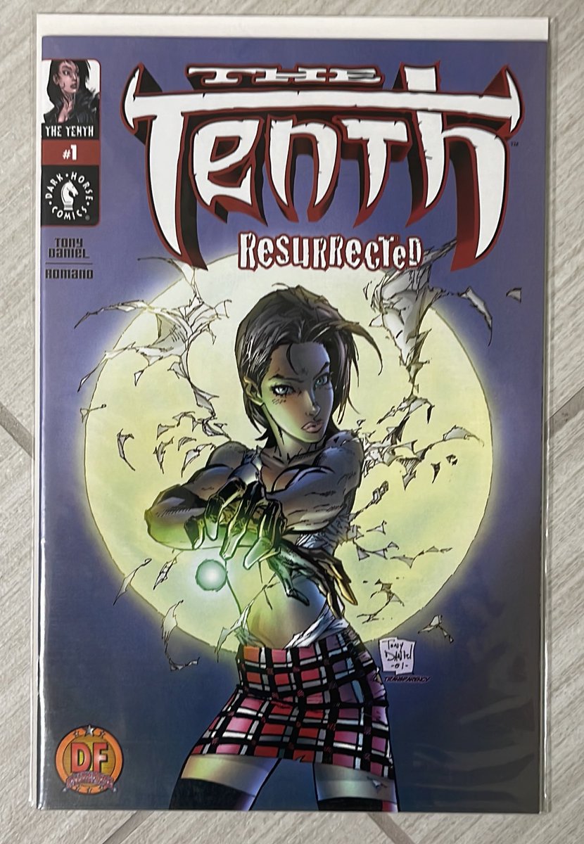rholmes0520's tweet photo. Here’s the Dynamic Forces variant to The Tenth Resurrected #1 with a cover by @TonyDanielx2 and Transparency! #TheTenth @DarkHorseComics #comics https://t.co/rmmWVbgtn0
