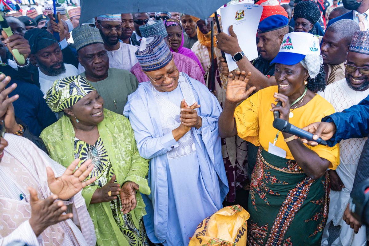 ubasanius's tweet image. Since taking office in May 2023, we have made remarkable progress in enhancing food security, promoting rural livelihoods, and driving economic growth across the state. Our Tallafin Noma (A Koma Gona) targeted 42,000 smallholder farmers and cooperatives across the state's 23…