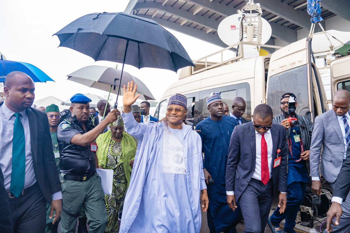 ubasanius's tweet image. Since taking office in May 2023, we have made remarkable progress in enhancing food security, promoting rural livelihoods, and driving economic growth across the state. Our Tallafin Noma (A Koma Gona) targeted 42,000 smallholder farmers and cooperatives across the state's 23…