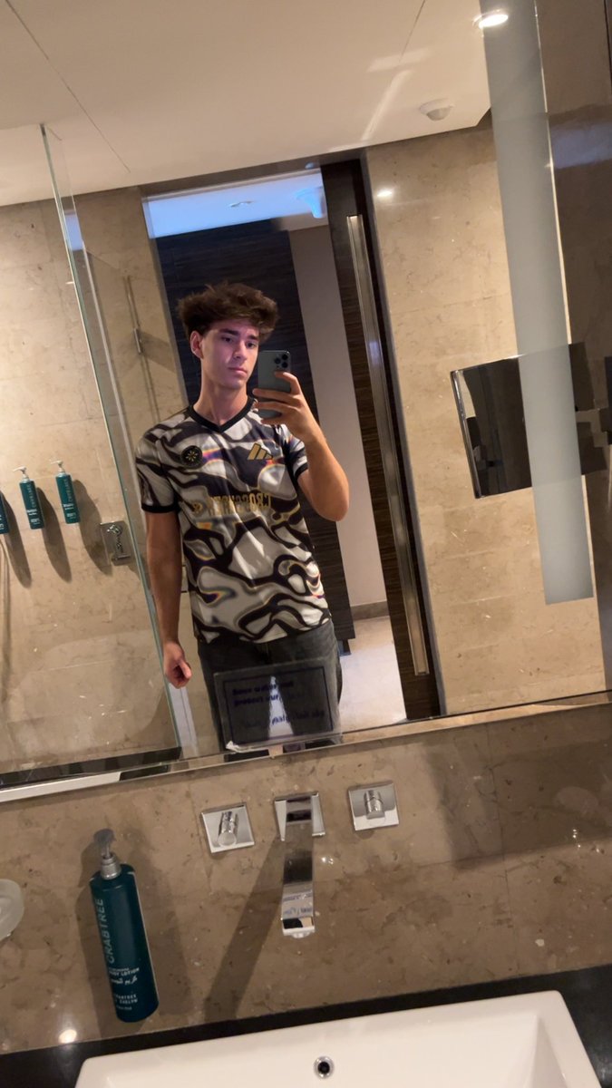 okis's tweet image. that’s a wrap on ewc can’t wait to win next year