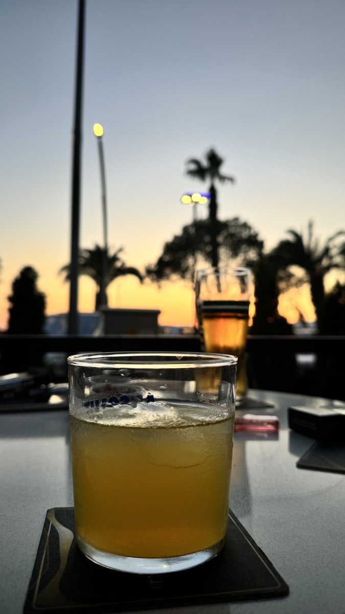 her gün 1 adım daha yaklaşıyorum kokteyl bağımlılığına