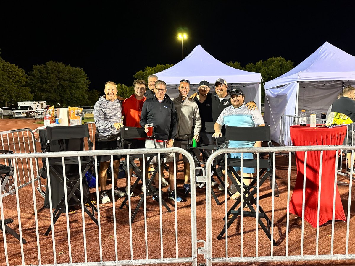 FerrisStateBAA's tweet photo. Victory Views Suites are selling fast! Grab your own tent for a Ferris State Football game.  

Includes 10 tickets, 3 pizzas, a case of water, and North endzone parking.     

Contact 231-679-9852 or Cedricfrierson@ferris.edu to purchase or for more information. https://t.co/rWQdl6EnPN