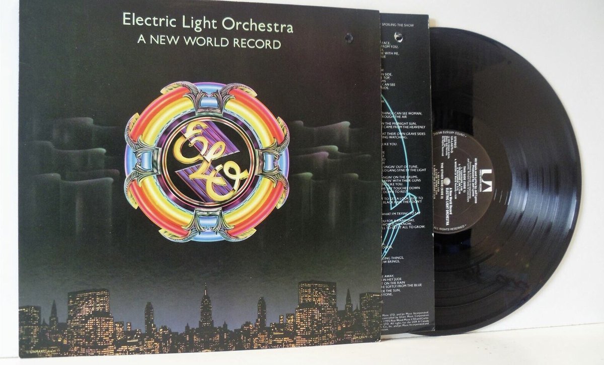 bkontheair's tweet image. #NationalVinylRecordDay ❕❕ #vinyl #recordalbum