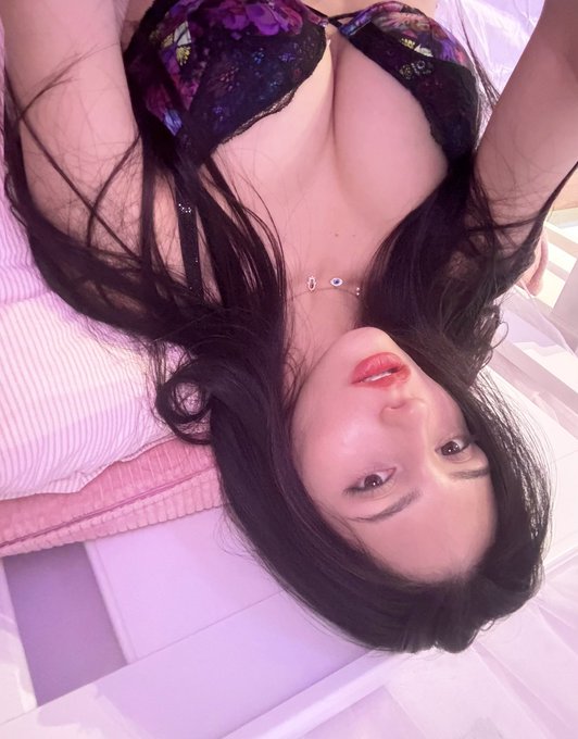 Like atinca fotoğraf düzeliyomus https://t.co/o8OaXyQtL3