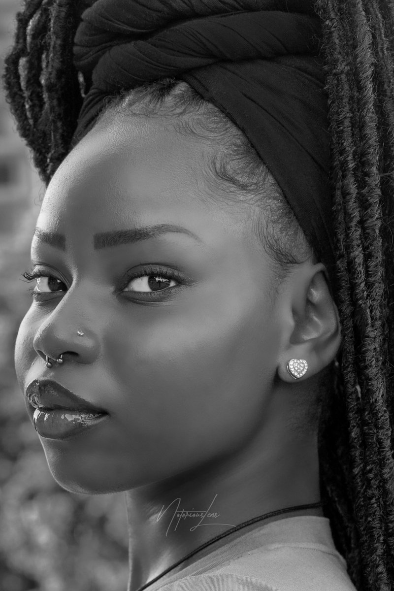 NotoriousLens's tweet image. Lens on Nneka in Blk/Wht