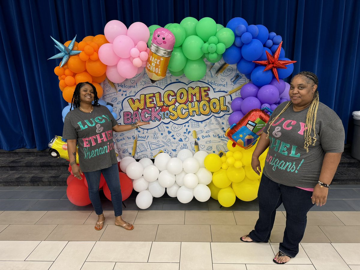 CFISD_Hancock's tweet photo. A huge “Thank You!” to Lucy & Ethel for keeping us jamming during campus PD day! 🎶 🎤
#DJFun @FelderTamera @CarrieAnneEd @NatashaJernagin @Counselorette16 https://t.co/93diuDGLd0