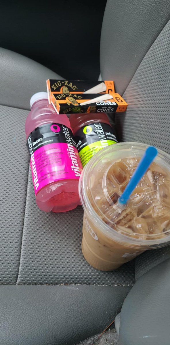 Men don't have eating disorders - that's not a thing.

Just gonna stop and grab lunch on the way home.

The lunch on the way home: