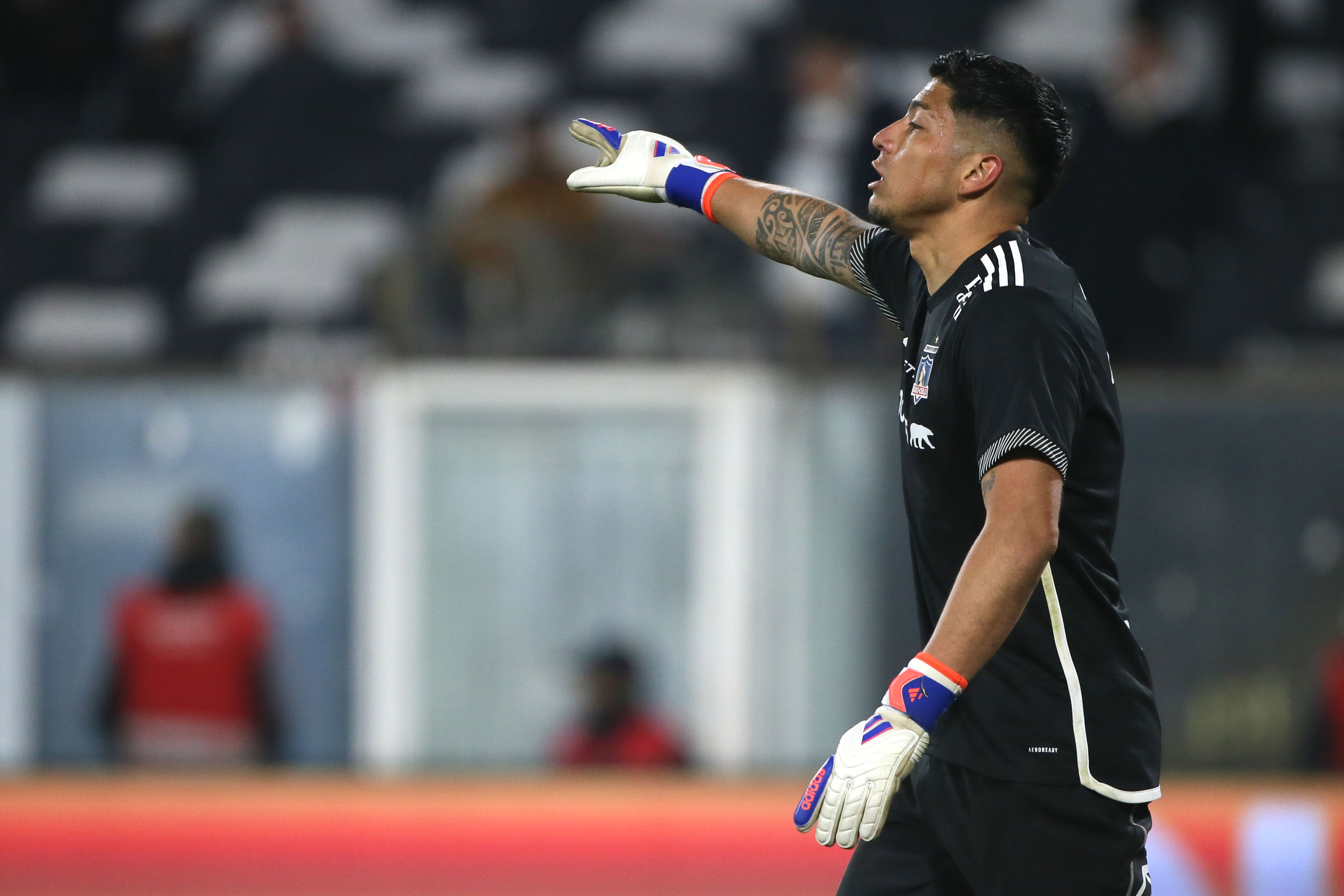 Colo Colo confirma a Brayan Cortés como titular ante Junior Barranquilla.