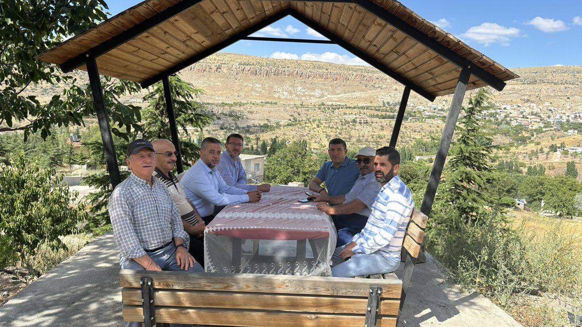 MvSuleymanOzgun's tweet photo. 📍Ürgüp / İltaş Köyü

🔶 Ürgüp İlçe Başkanımız @derinnbaskan , İl Genel Meclis Üyemiz Ahmet ÖZMEN ve Muhtarımız Hamdi ŞAHİN ile birlikte İltaş Köyümüzde ziyaretlerimize devam ediyoruz. https://t.co/noEVx70Utb