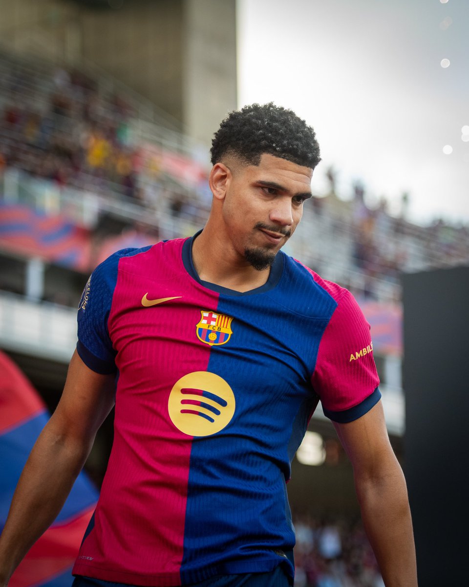 가비 사진보고 가비 몸 좀 키웠나바잉잉 하고 있었는데 우호 보고 다시보니까 걍 강아띠여…