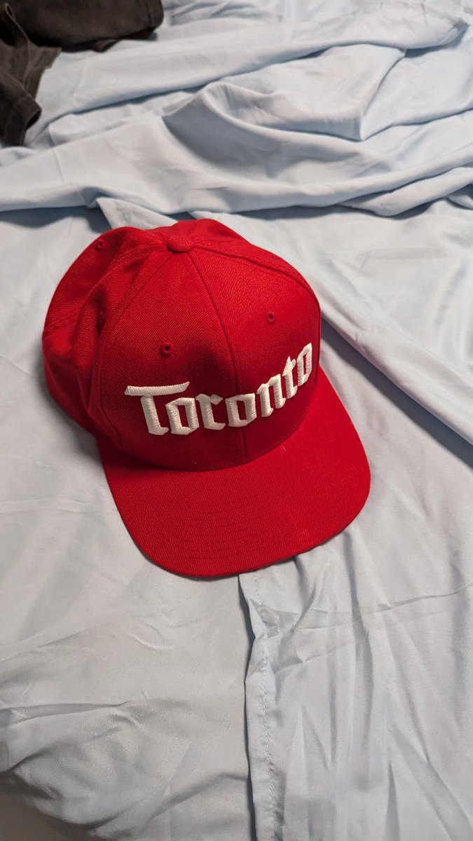 snakeboy83's tweet image. This hat changed my life b