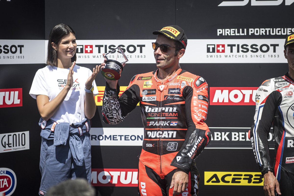 Petrux9's tweet photo. Obrigado Portugal 🇵🇹 
@WorldSBK #superbike https://t.co/f0M2VV9bcj