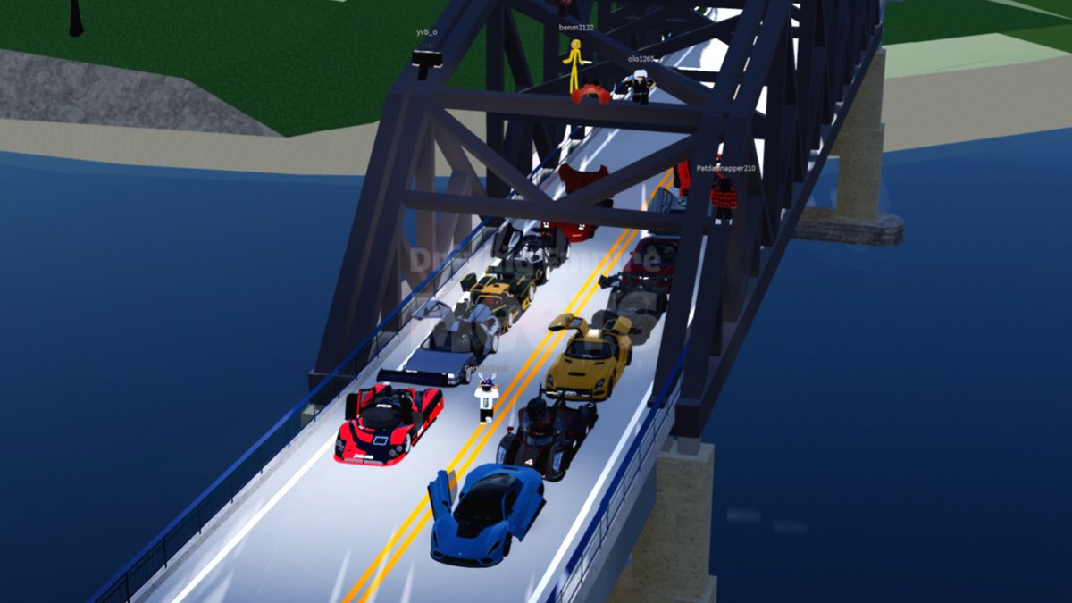 DRIVING EMPIRE MEETS tweet media