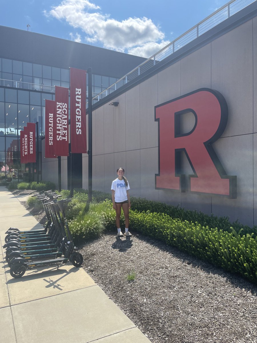 Shiloh0_'s tweet photo. Great day at @RUWSoccer ID clinic! Thank you coaches! https://t.co/qoxuNai08f