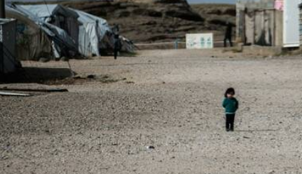 FamillesDes's tweet photo. 13 août 2024
+100 ENFANTS français
coupables de rien
sont TOUJOURS détenus
dans des conditions indignes    
dans le camp de prisonniers #Roj
Nord-Est de la #Syrie
en violation du droit international  
et de la Convention des droits de l'enfant  #RapatriezLes
@EmmanuelMacron https://t.co/EgvxoI4ox0