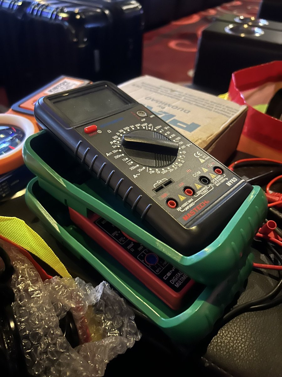 r1otctrl's tweet image. Hello #defcon! If you or a friend would like to take home free soldering irons and multimeters or even an LED lamp, hit me up I’ll be at the Rio sports book place

Please RT to find this gear a good home.

It would mean a lot if a local maker space was able to put this to use