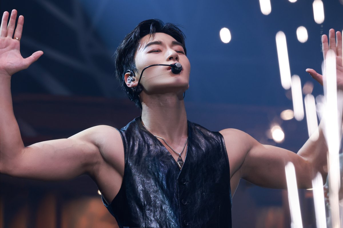 etherealsanie's tweet image. ATEEZ Towards The Light : Will To Power World Tour. #최산 #산 #SAN #에이티즈 #ATEEZ
