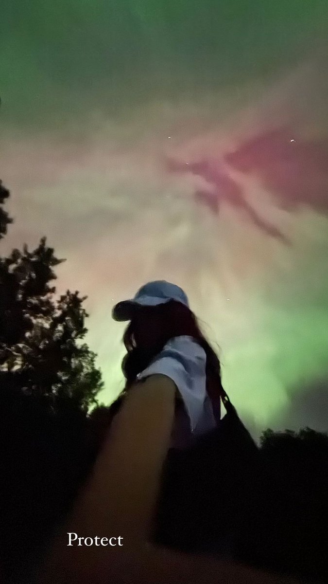 CreateKapture's tweet image. protect your peace 🫶

i&apos;ll always be here for you. 
ilysm @bini_mikha 🩷