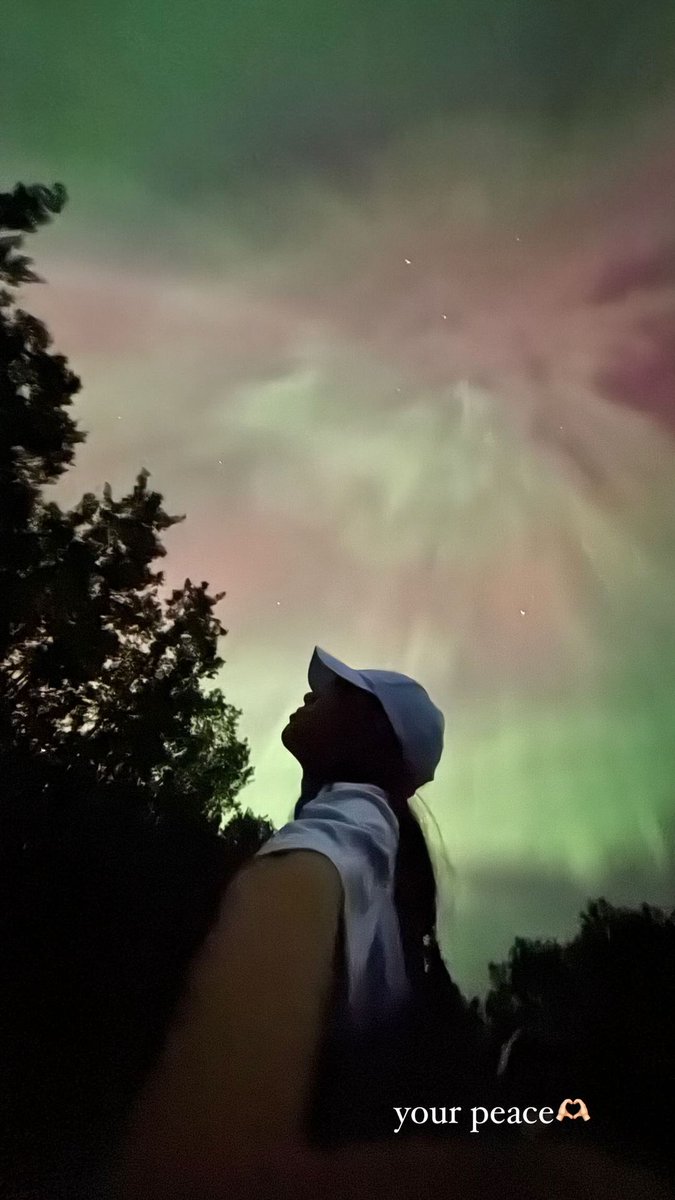 CreateKapture's tweet image. protect your peace 🫶

i&apos;ll always be here for you. 
ilysm @bini_mikha 🩷