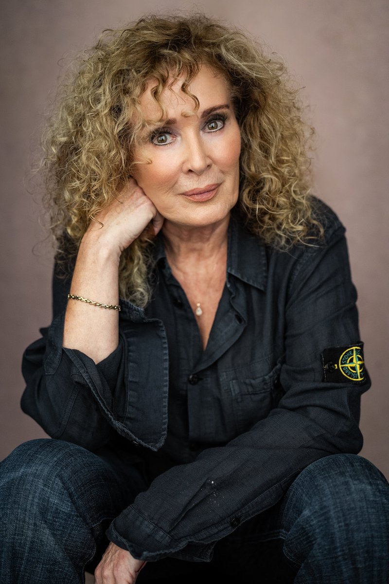 Beverley Callard tweet media