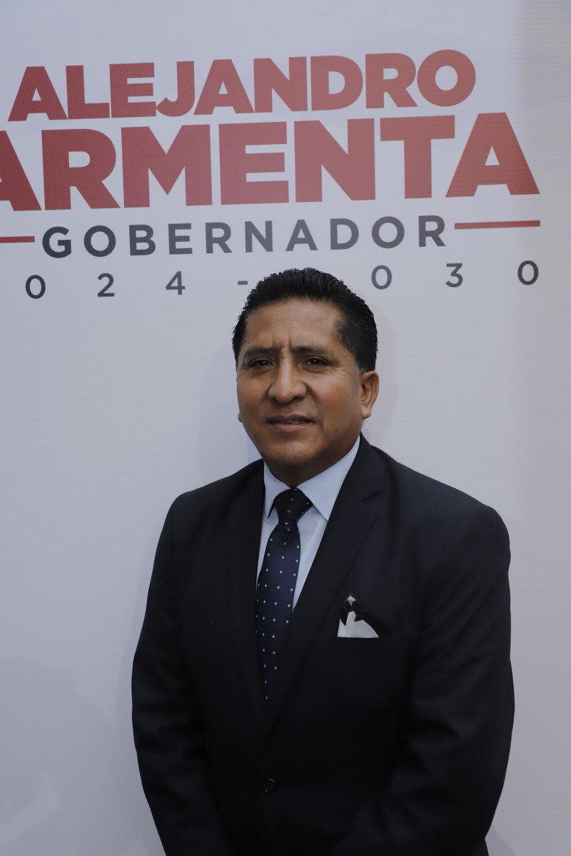 <a href="/RayAtanacioLuna/">Raymundo Atanacio</a> recibe un Fuerte Abrazo  por el nombramiento de nuestro GOBERNADOR ELECTO <a href="/armentapuebla_/">Alejandro Armenta</a> como Director del <a href="/sdif/">SDIF</a> en el estado, tu sensibilidad política y de negociación dará buenos resultados para los que menos tienen Enhorabuena <a href="/FactorRadioPue/">Factor Radio Puebla</a> <a href="/GrupoPuebla500/">GrupoPuebla500</a>