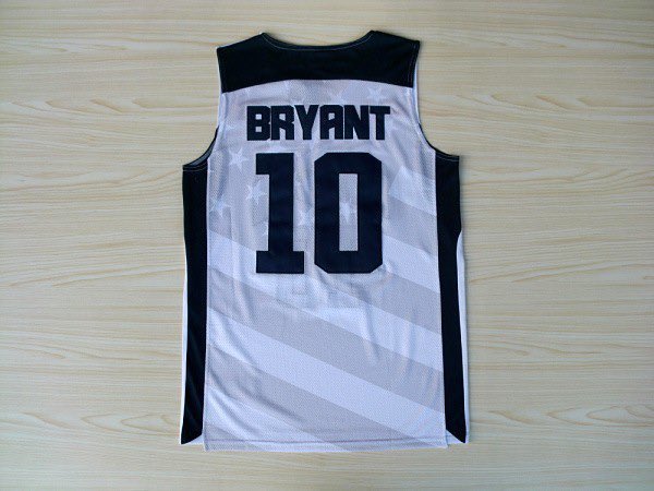 Hoy se cumplen 12 años del oro logrado por USA en los JJOO y por ello vamos a sortear esta camiseta de Kobe Bryant entre todos los que deis RT y nos sigáis

🍀🤞🏻