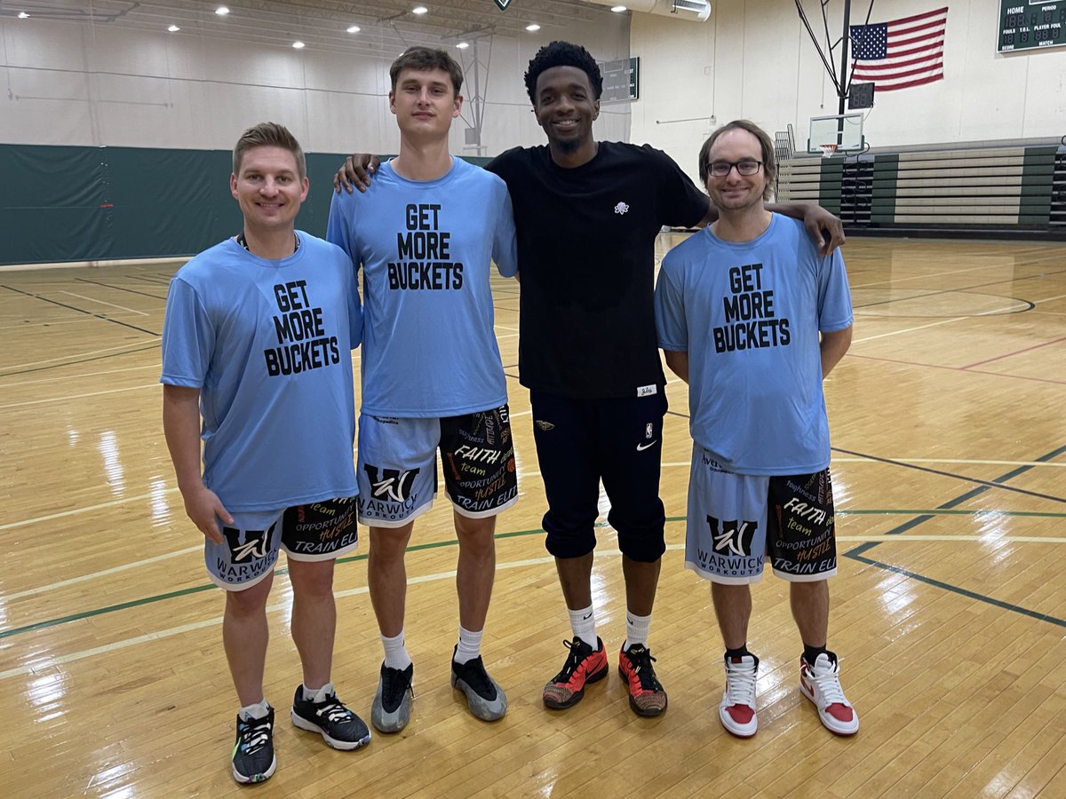 S/O to current New Orleans Pelican Herb Jones for stopping by camp today 🙏Herb was selected to ALL NBA DEFENSIVE 1st team last season. After talking with the campers he stayed to eat lunch, take pictures, and hang out. We appreciate you ‼️