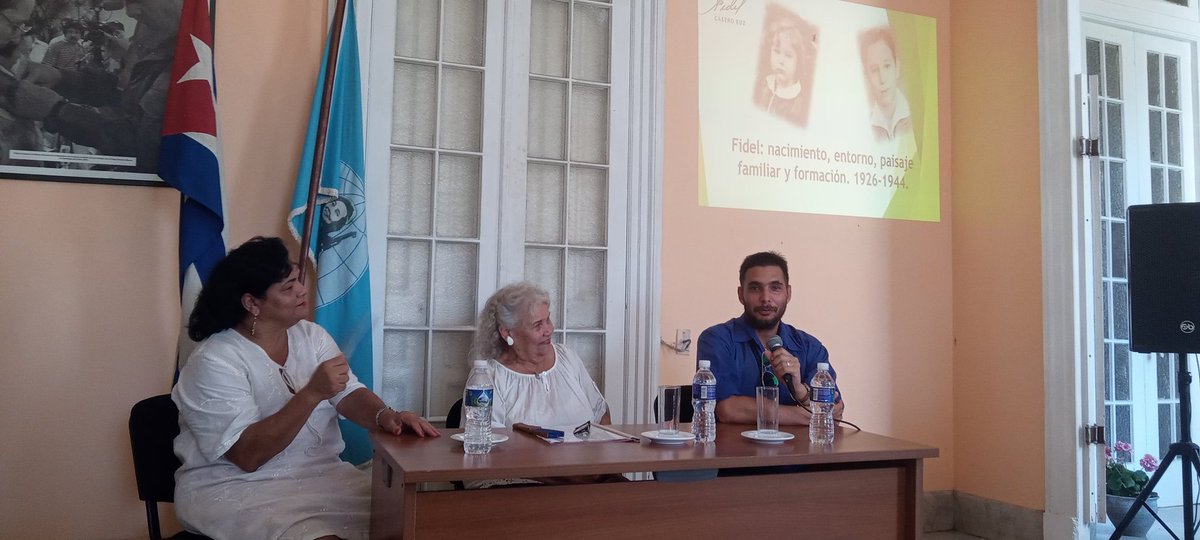 FMC_Cuba's tweet photo. #Fidel y la Revolución de las mujeres, coloquio que desarrolla la #FMC con las presencia de una representación de Destacadas federadas que serán condecoradas, en 
homenaje al Comandante en su Aniversario 98. #FidelPorSimpre #MujeresEnRevolución https://t.co/sPBjbFpvcr