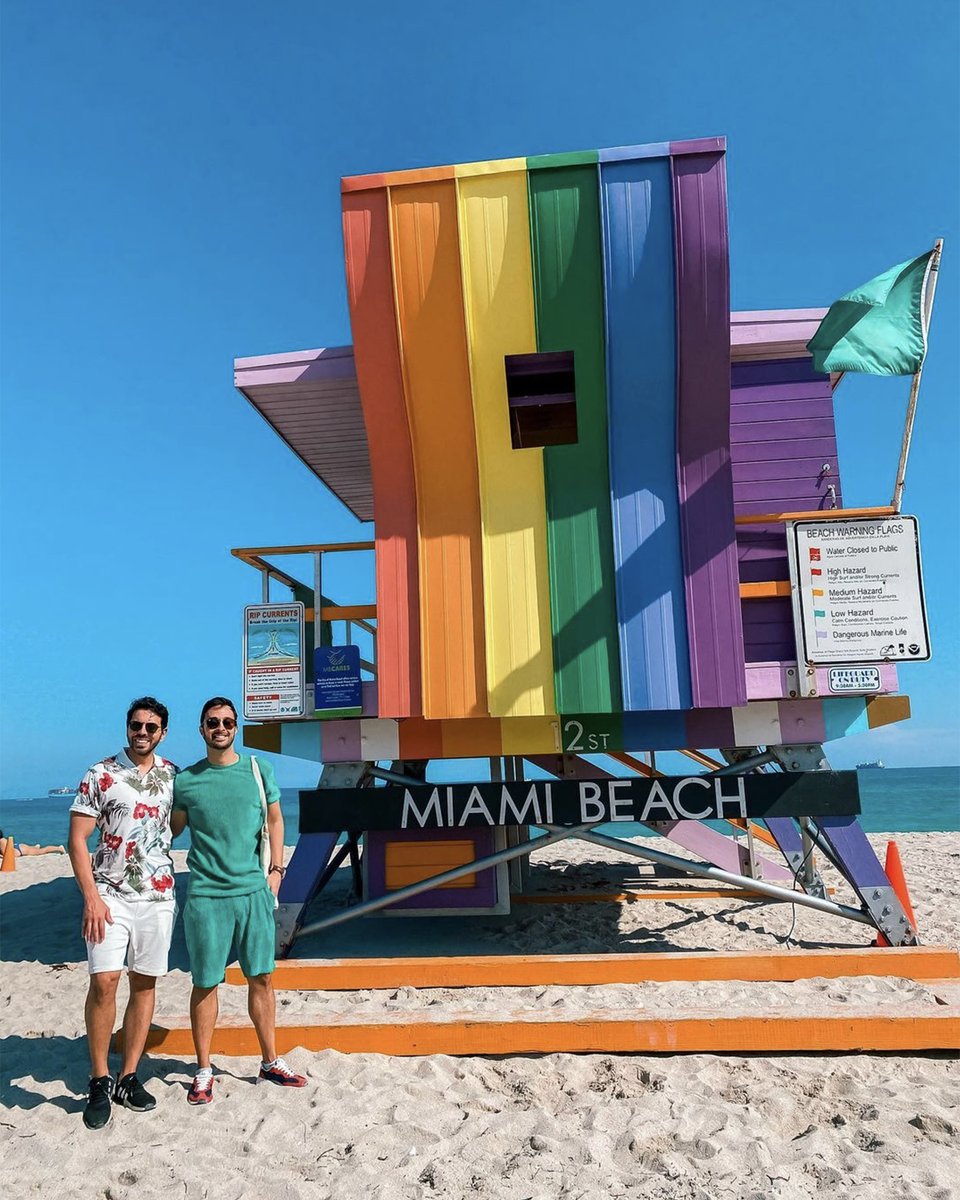 Embrace your True Colors Mondays at the Miami Beach Rainbow Lifeguard Stand!🌴🌈 This week all eyes are on this lovely pair, @frenchkris85 — tag #VisitMiamiLGBTQ with your rainbow lifeguard stand pic to be featured.
.
.
.
.
#12thStreetBeach #VisitMiami #MiamiBeach #LGBTQMiami