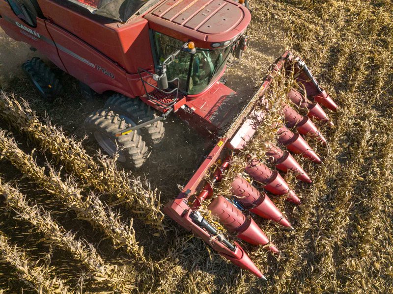 DPEPrecision's tweet photo. 🌾 Elevate your harvesting game with our Headsight Header Height & Row Guidance system! Perfectly engineered to boost efficiency and precision. Order now to maximize your harvest this season! 🌽 #Farming #Harvest2024 #Headsight #AgTech @PrecisionPlant #OntAg #Ptx @ptx_trimble https://t.co/wAwu2Uu5Fl